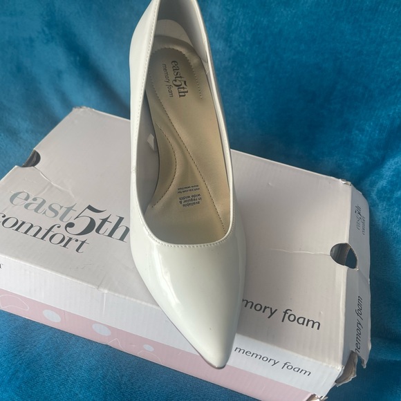 Womens shoes white - Picture 2 of 4